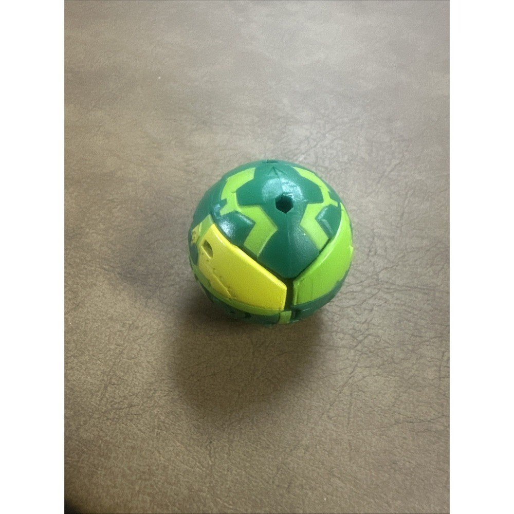 Lot Of 9 Bakugan Toys - Various Types Read Description - Picture 15 of 16